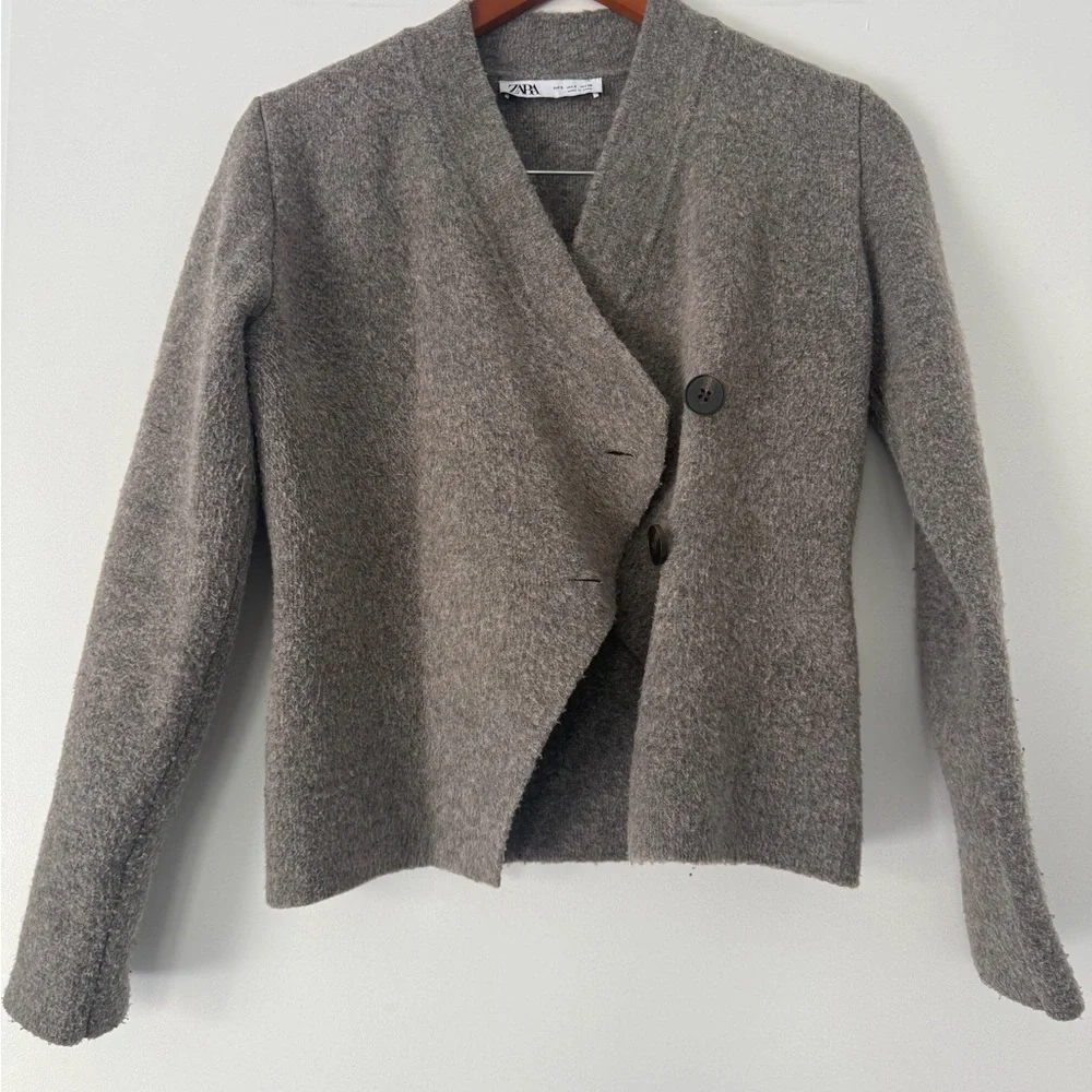 Zara Taupe-Asymmetric Buttoned Knit Jacket - Picture 2 of 3